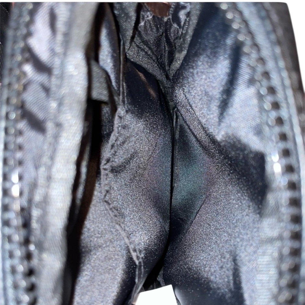 Reebok Grove Crossbody / Sling Bag - Picture 6 of 8